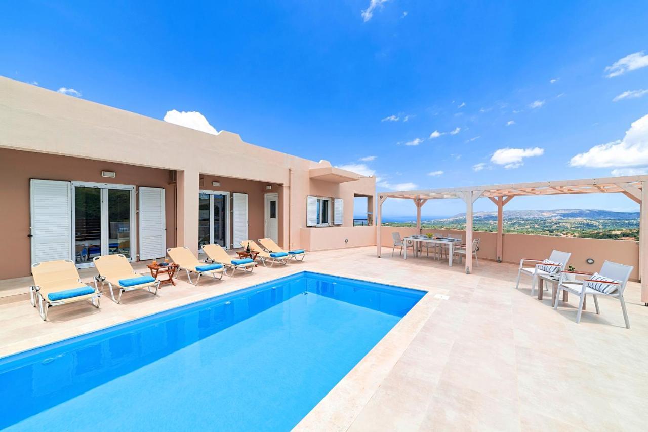 Villa Di Giorgio Heated Pool Kournás Extérieur photo