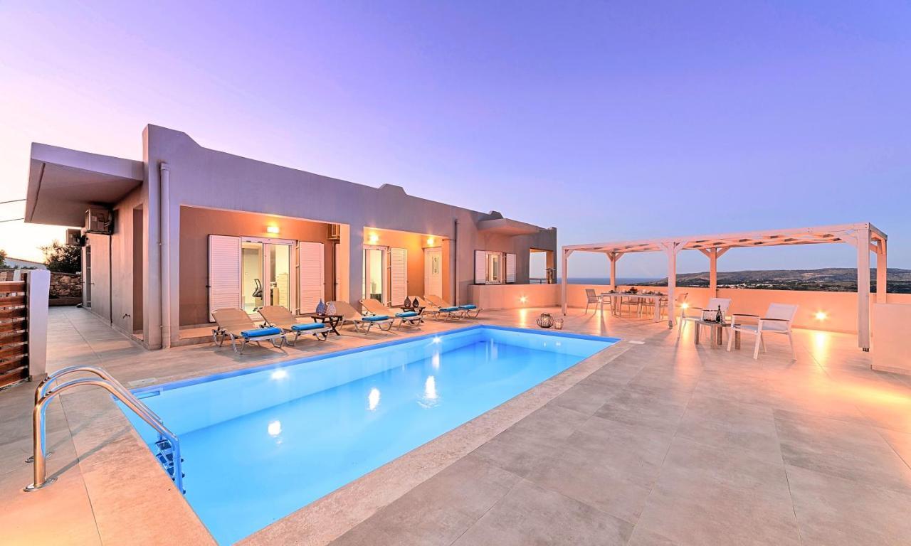 Villa Di Giorgio Heated Pool Kournás Extérieur photo